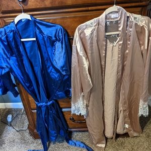 Women's size XXL robes